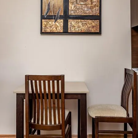 Apartament Studio In With Balcony & Outdoor Pool